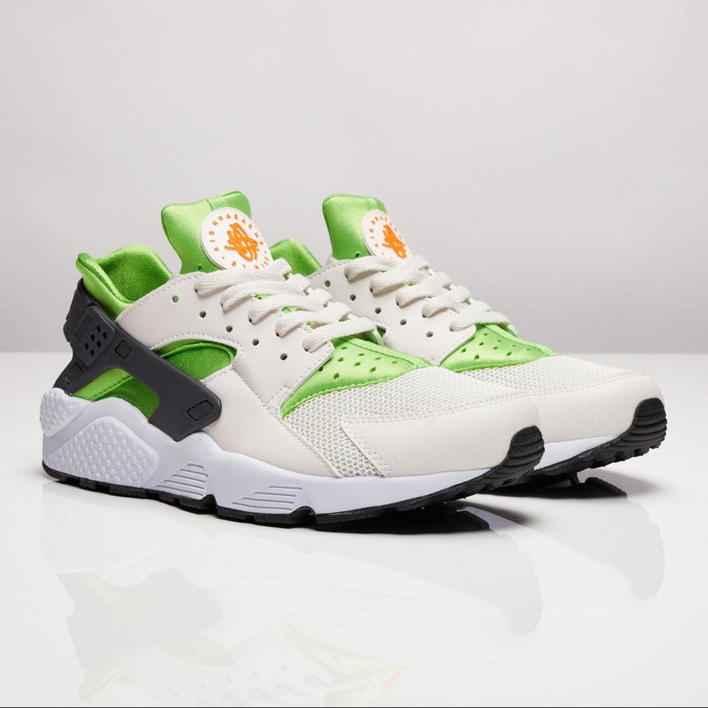 NIKE AIR HUARACHE ACTION GREEN-ORANGE-WHITE SZ 10